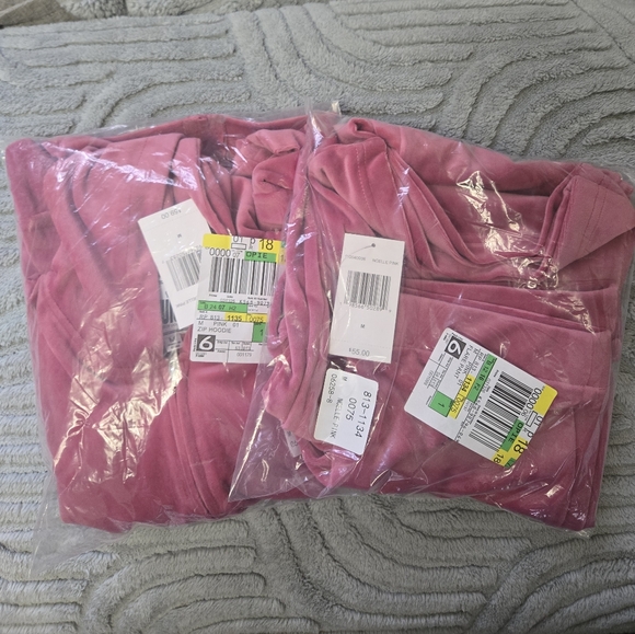 Juicy Couture Pink Velour Track Pants & Zip Hoodie Set - Picture 3 of 5